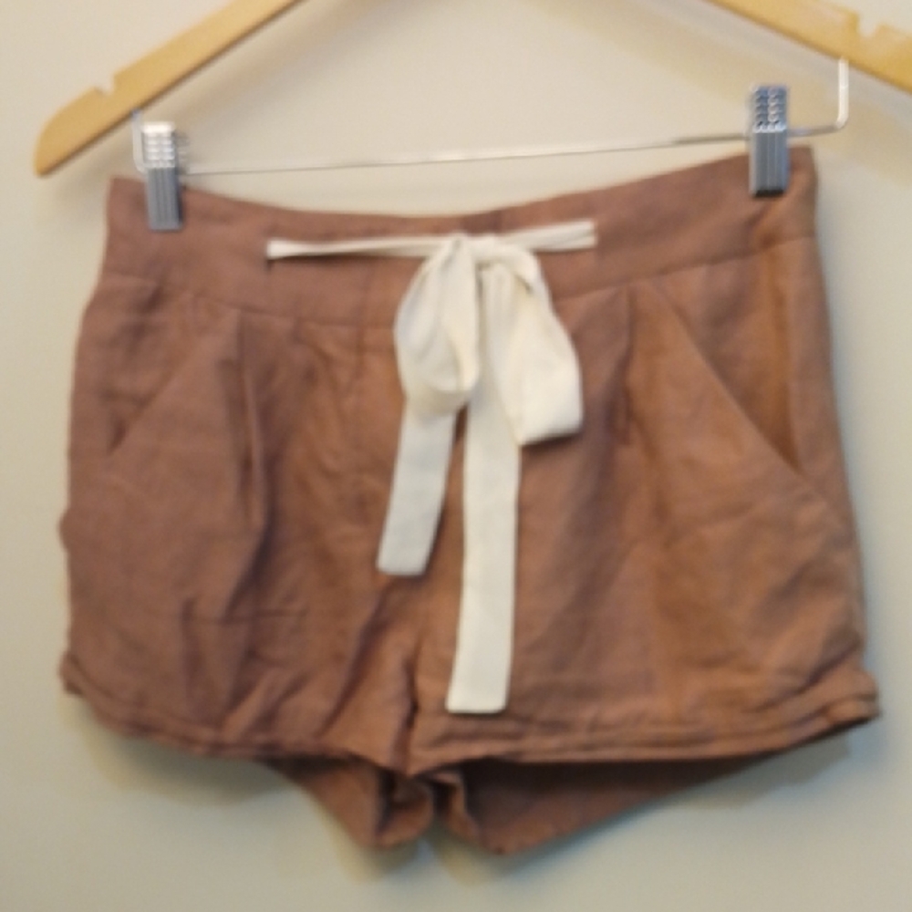 ! A5 Wilfred 00 Pinky Brown Lyocell/Linen Shorts